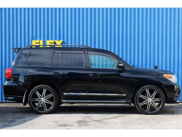 Toyota LAND CRUISER 2013-10 24558-6