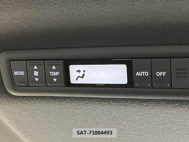 Toyota ESTIMA HYBRID 2016-06 390708-7