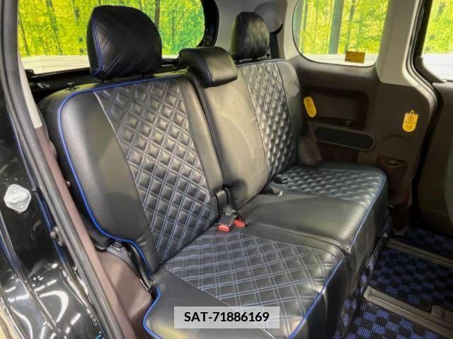 Toyota SPADE 2013-09 352666-9