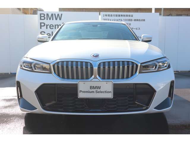 Bmw 3 SERIES 2022-10 7215-1