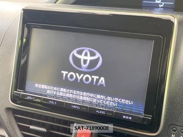 Toyota VOXY 2016-03 230391-3