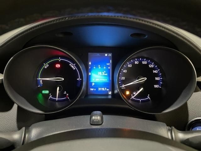 Toyota C-HR 2018-07 23-24