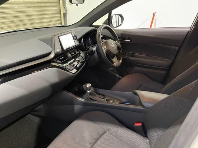 Toyota C-HR 2018-07 23-12