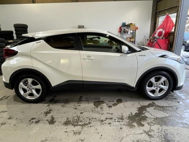 Toyota C-HR 2018-07 23-3