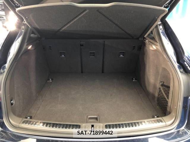 Porsche MACAN 2015-06 331690-12