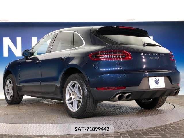 Porsche MACAN 2015-06 331690-18