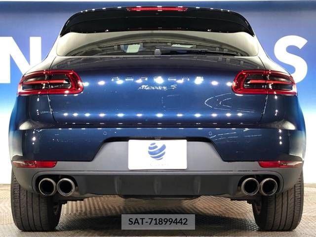 Porsche MACAN 2015-06 331690-16