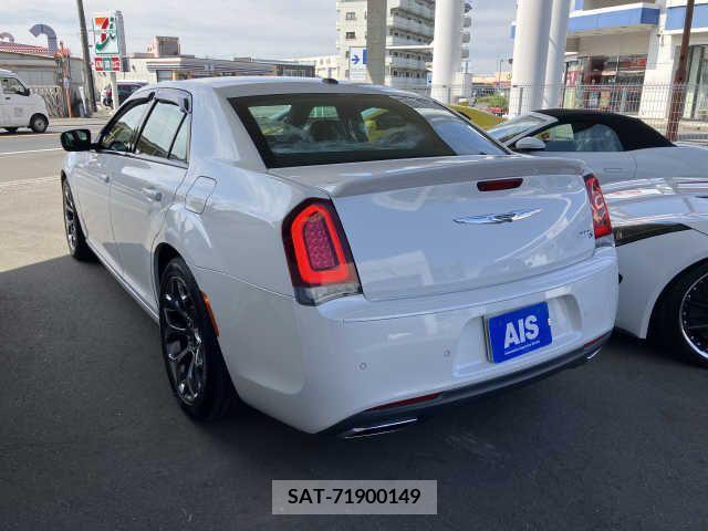 Chrysler 300 2016-02 264215-7