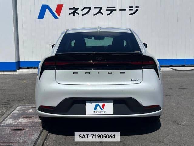 Toyota PRIUS 2023-07 366515-15