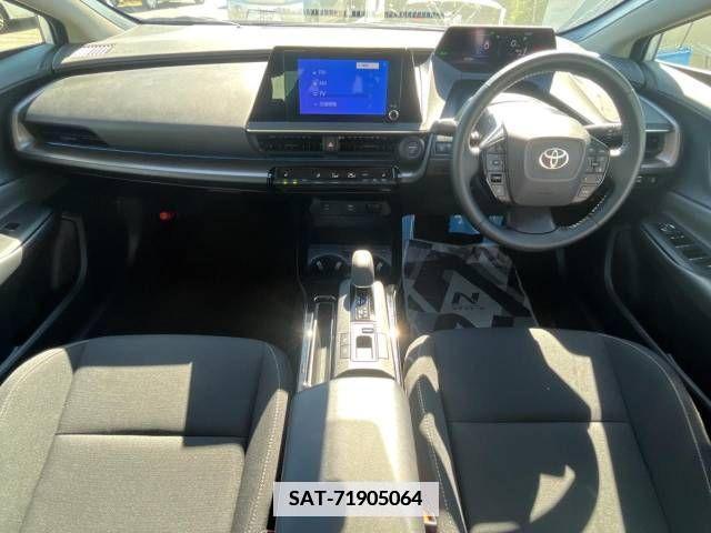 Toyota PRIUS 2023-07 366515-1