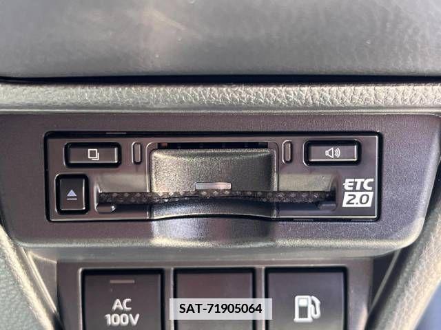 Toyota PRIUS 2023-07 366515-7