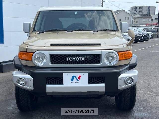 Toyota FJ CRUISER 2013-10 269795-14