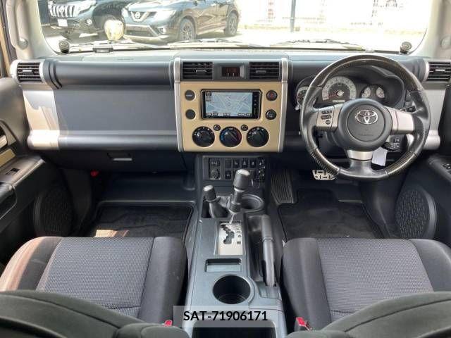 Toyota FJ CRUISER 2013-10 269795-1