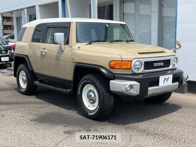 Toyota FJ CRUISER 2013-10 269795-16