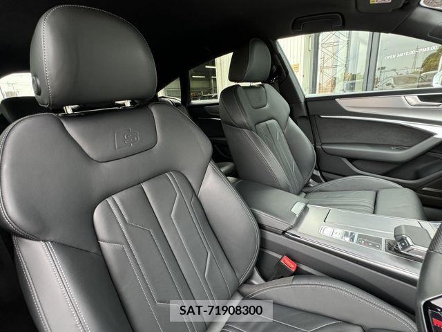 Audi A7 2022-06 383032-19