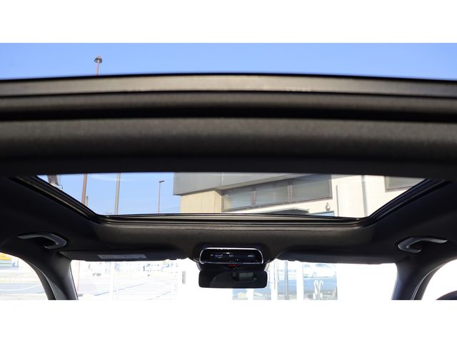 Mercedes Benz C-CLASS 2023-02 13828-12