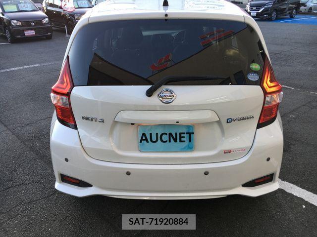 Nissan NOTE 2017-01 204489-4
