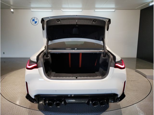 Bmw M4 2022-10 15144-20