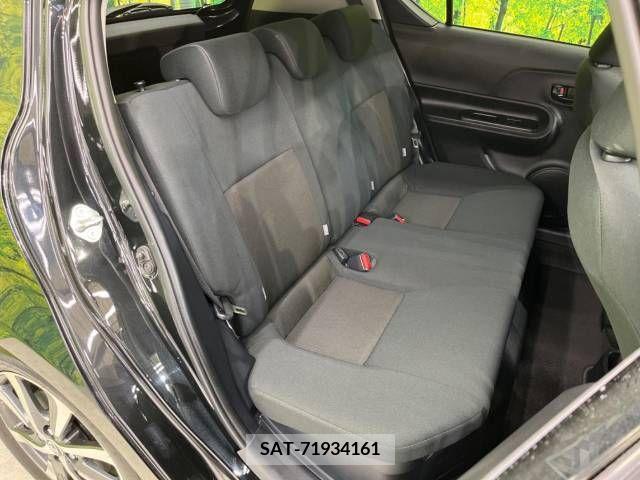 Toyota AQUA 2018-05 236448-9