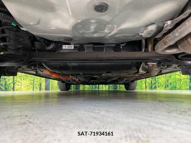 Toyota AQUA 2018-05 236448-19