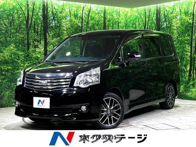 Toyota NOAH 2013-05 321343-0