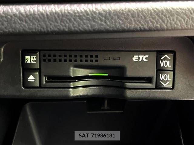 Toyota NOAH 2013-05 321343-6