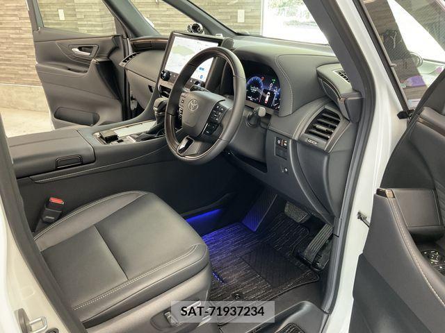 Toyota ALPHARD 2023-10 258877-1