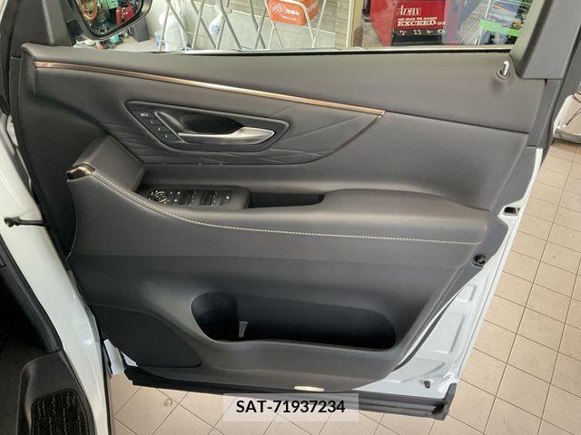 Toyota ALPHARD 2023-10 258877-3