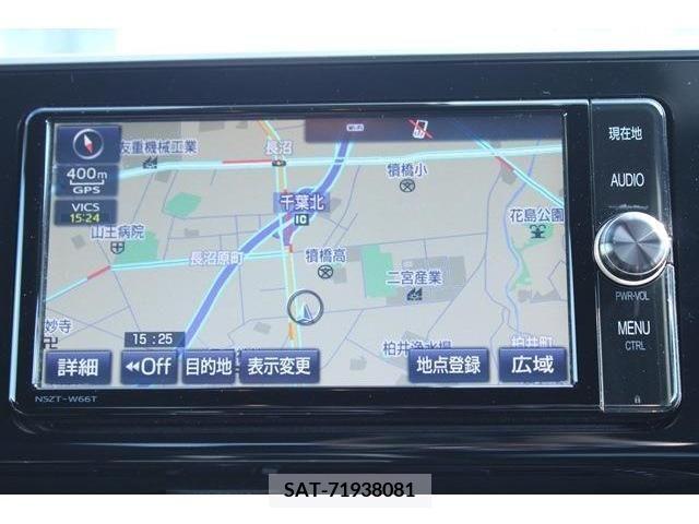 Toyota C-HR 2017-08 264067-1