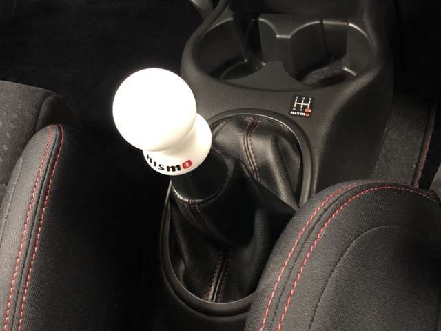 Nissan MARCH 2014-01 15921-5