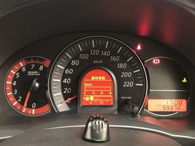 Nissan MARCH 2014-01 15921-15