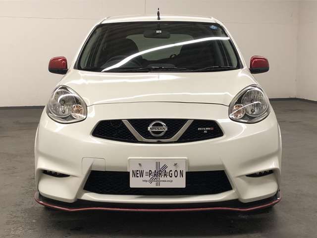 Nissan MARCH 2014-01 15921-1
