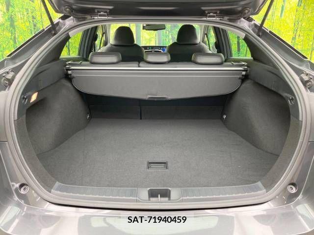 Toyota PRIUS 2019-03 375146-10
