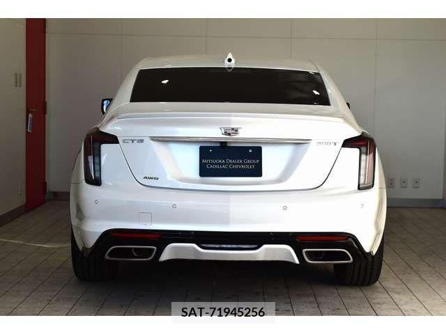 Cadillac CT5 2023-08 215637-2