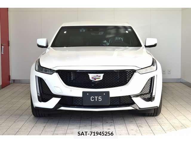 Cadillac CT5 2023-08 215637-1