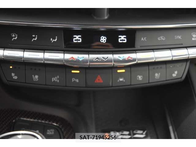 Cadillac CT5 2023-08 215637-8