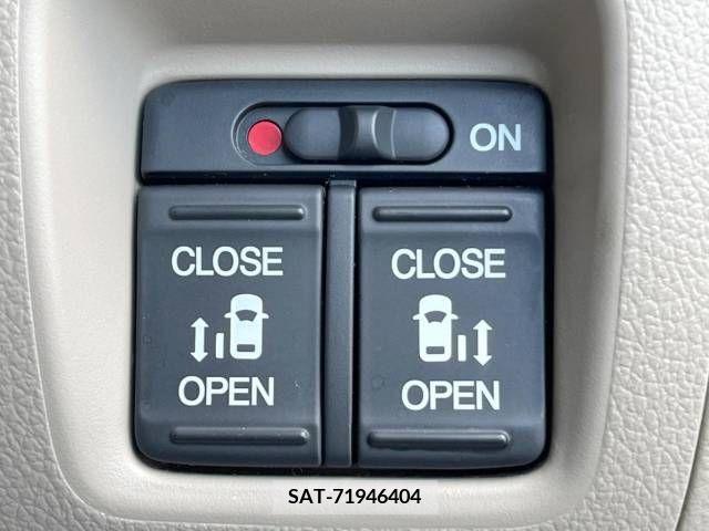 Honda N BOX 2015-03 306599-2