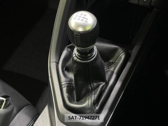 Honda S660 2017-09 235048-2