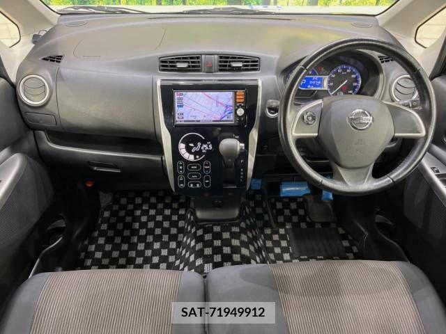 Nissan DAYZ 2014-05 323277-1