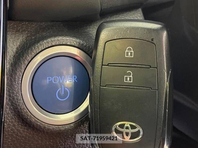 Toyota AQUA 2022-01 291857-7