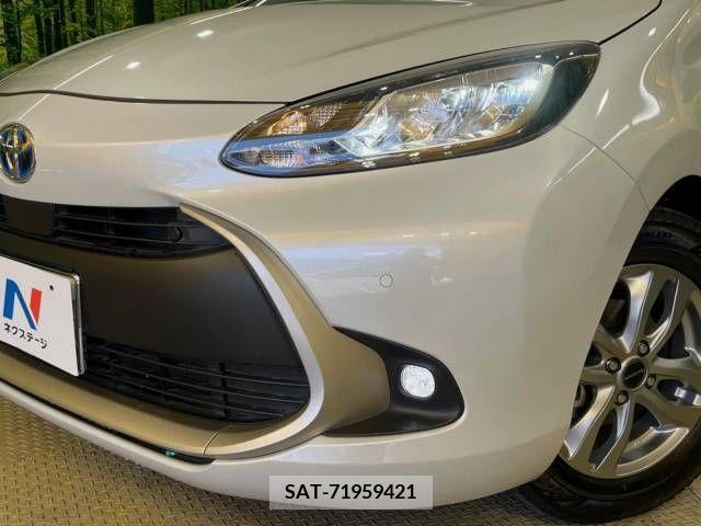 Toyota AQUA 2022-01 291857-8