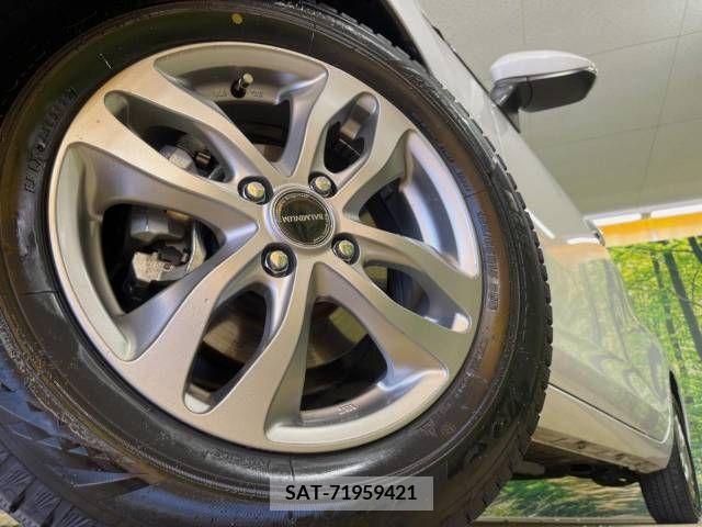 Toyota AQUA 2022-01 291857-9