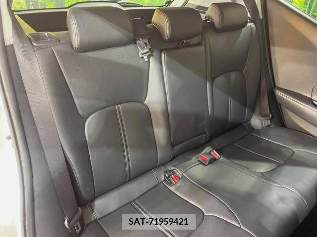 Toyota AQUA 2022-01 291857-12