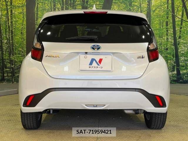 Toyota AQUA 2022-01 291857-15