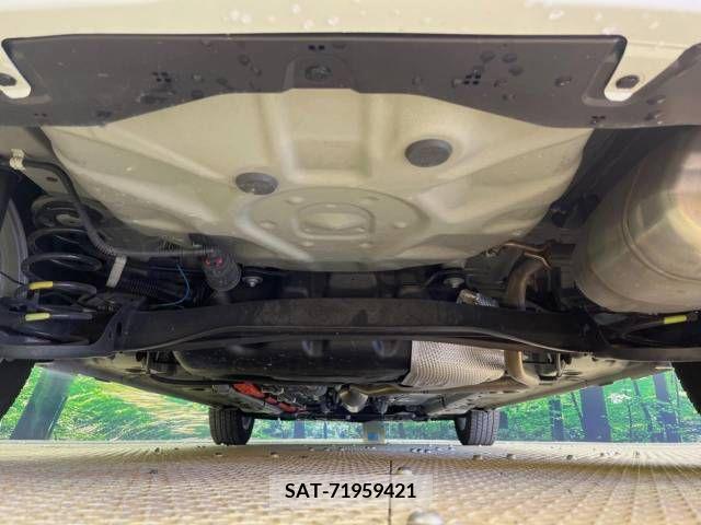 Toyota AQUA 2022-01 291857-18