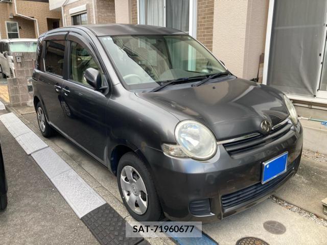 Toyota SIENTA 2009-08 394072-0