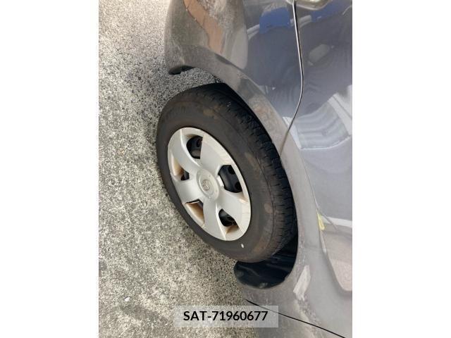 Toyota SIENTA 2009-08 394072-17