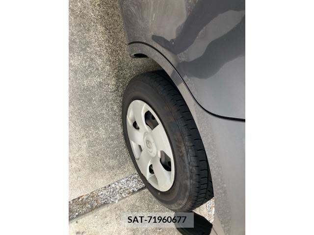 Toyota SIENTA 2009-08 394072-16