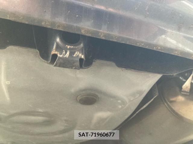 Toyota SIENTA 2009-08 394072-15