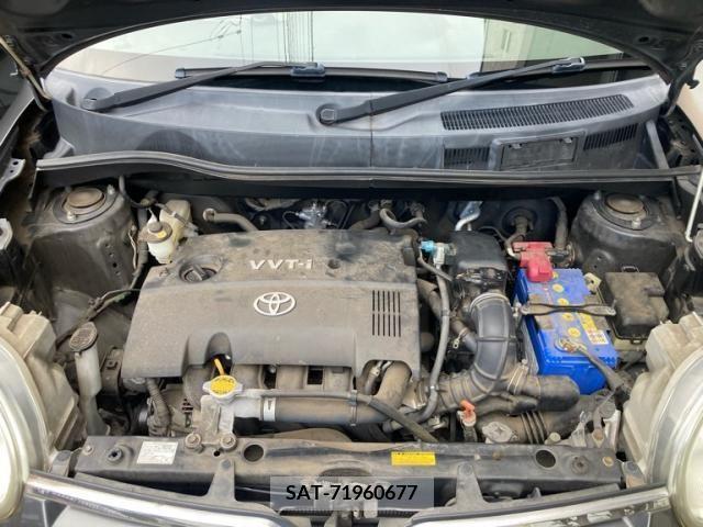 Toyota SIENTA 2009-08 394072-13